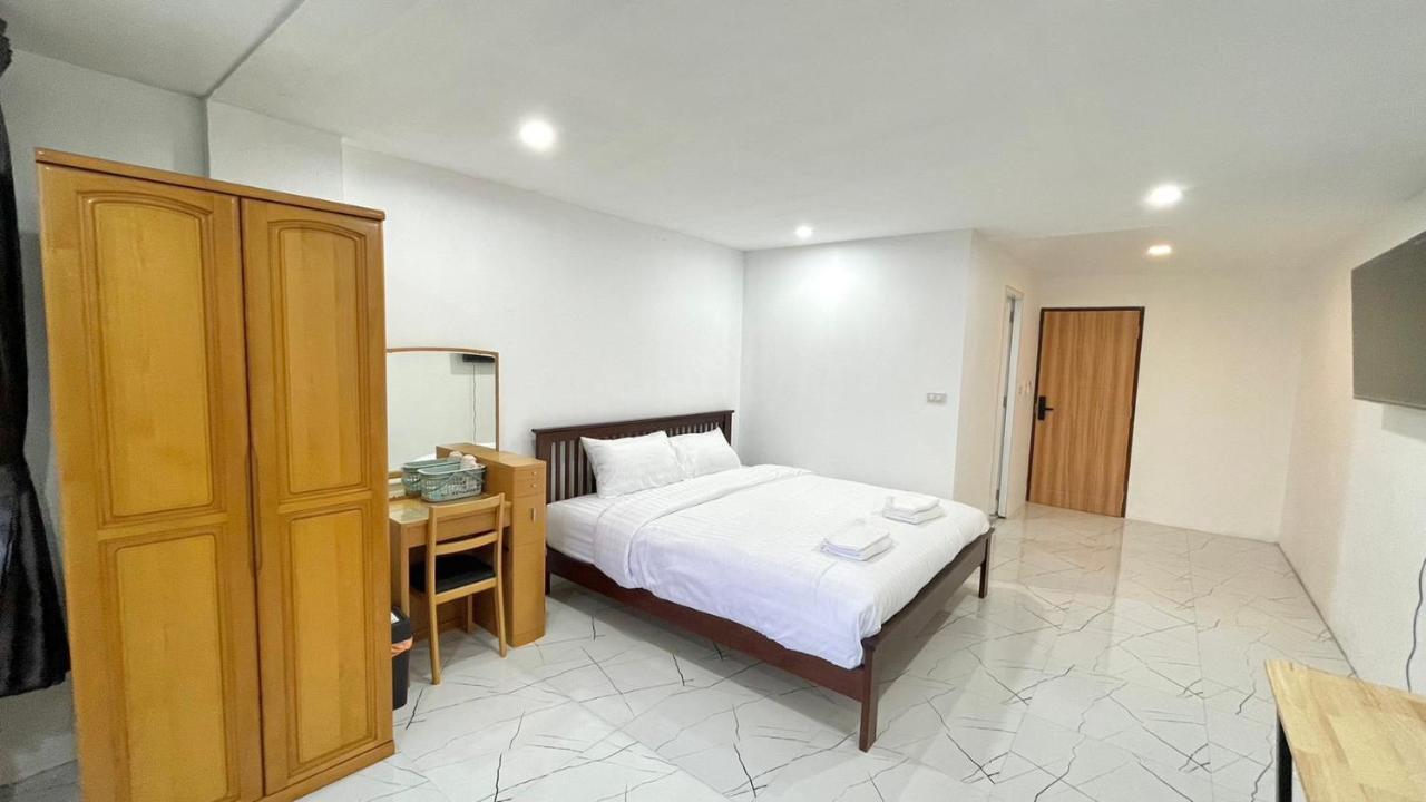 Little Seoul Hotel Chiang Mai Ngoại thất bức ảnh